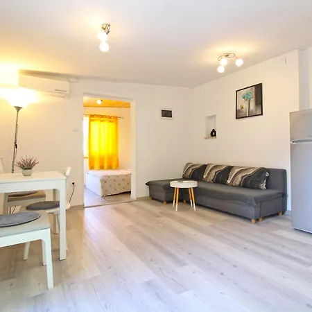 Apartamento Milan 2409 Fažana